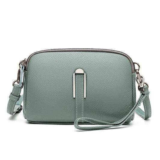 Women luxury leather handbag designed to travel in style
